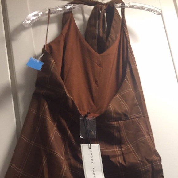 Sold - Picture 3 of 4